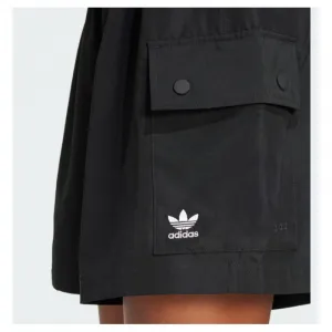 Dámske kraťasy ADIDAS ORIGINALS ESS C SHORTS-BLACK