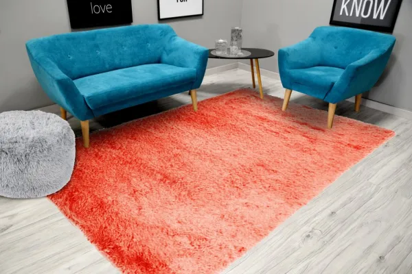 Domtextilu Luxusný plyšový koberec koralovej farby 180 x 260 cm 34585