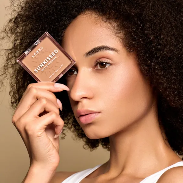 LAMEL BASIC Sunkissed bronzer s matným efektom 10 g