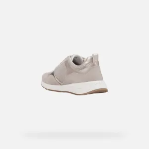 Beige women's sneakers Geox Bulmya - Women's