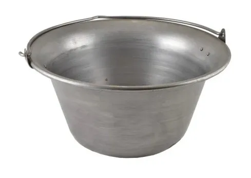 Kotlíkovýsets10Lkovovýmkotlíkom