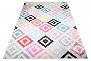 TrendovýkoberecsfarebnýmgeometrickýmvzoromŠírka:80cm|Dĺžka:150cm56645_115896