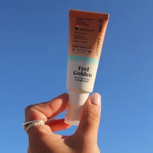 SeventyOne Feel Golden SPF30 tónovací opaľovací fluid na tvár SPF 30 40 ml