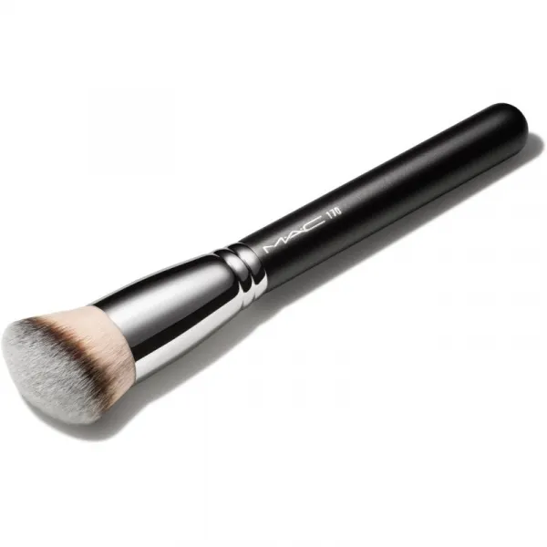 MAC Cosmetics Brush 170 Synthetic Rounded Slant Brush skosený štetec kabuki 1 ks
