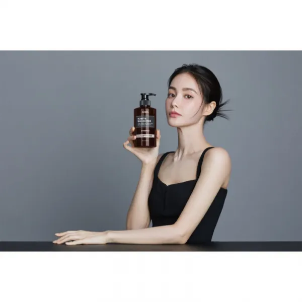KUNDAL Honey & Macadamia Baby Powder prírodný šampón pre suché a poškodené vlasy 500 ml