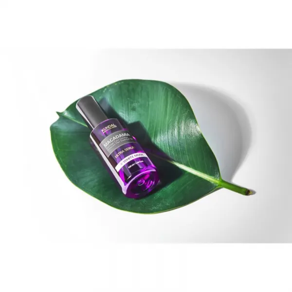 KUNDAL Macadamia Ultra Serum White Musk regeneračné olejové sérum pre poškodené vlasy 100 ml