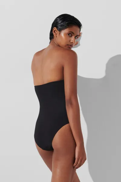 Plavky Karl Lagerfeld Karl Dna Strapless Swimsuit Black