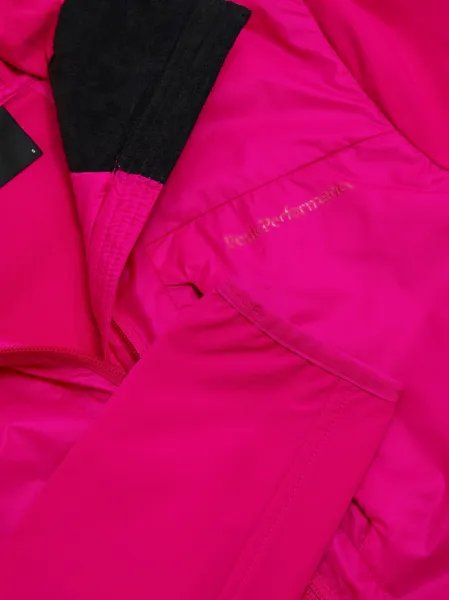 Bunda Peak Performance W Radiance Hybrid Hood Beetroot Purple