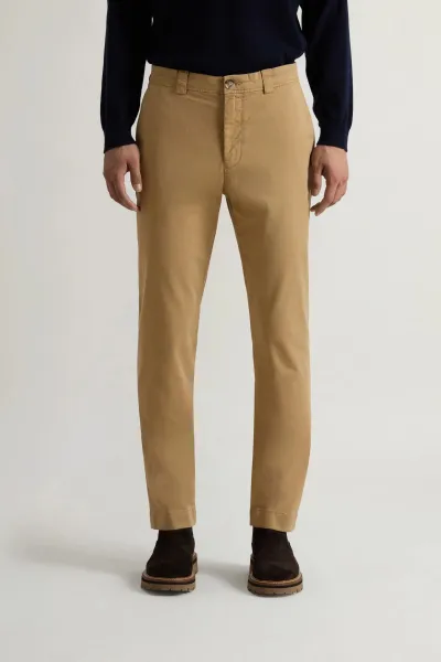 Nohavice Woolrich Classic Chino Pant Gold Khaki