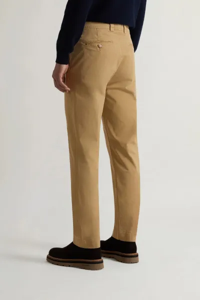Nohavice Woolrich Classic Chino Pant Gold Khaki