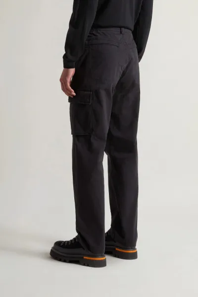 Nohavice Woolrich Garment Dyed Cargo Pant Black