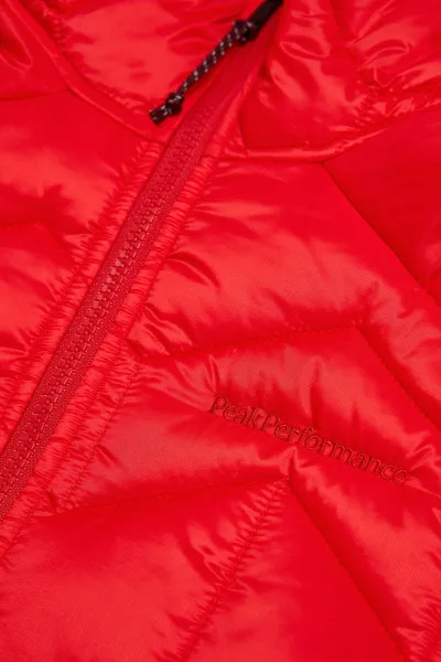 Bunda Peak Performance W Elevate Liner Hood Brilliant Red/Black/