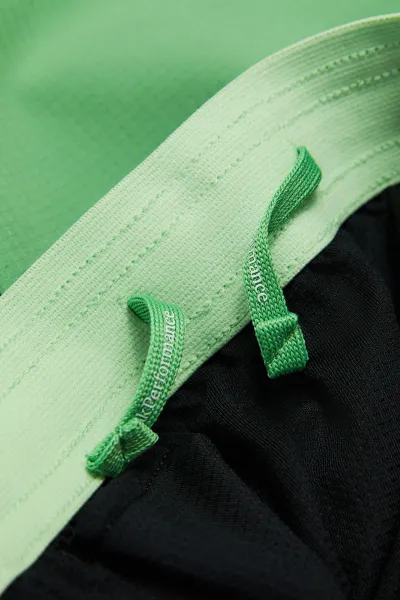 Šortky Peak Performance W Trail Light Shorts Peppermint