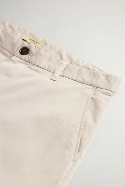 Nohavice Woolrich Classic Chino Pant Dove