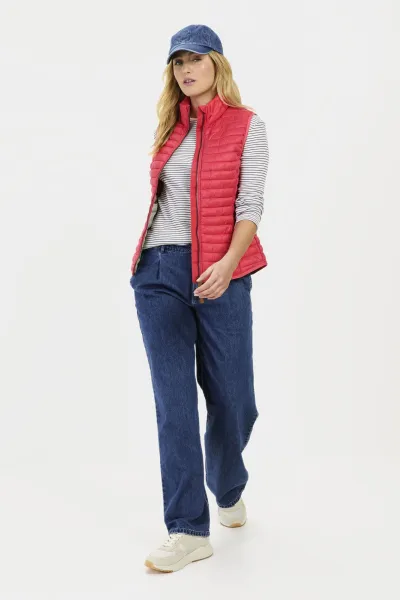 Vesta Camel Active Vest Teaberry