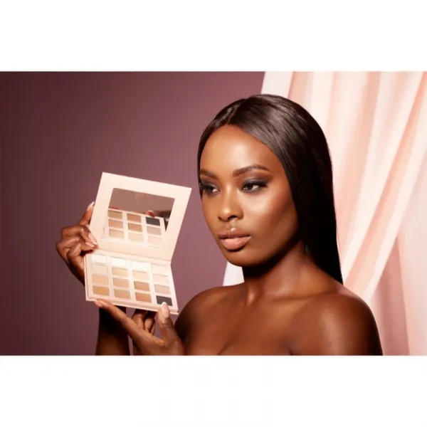 SOSU Cosmetics All Matte Everything Eyeshadow Palette paletka očných tieňov 16x2 g