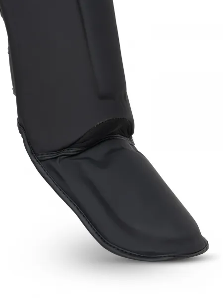 Lonsdale Artificial leather shin guards (1 pair)