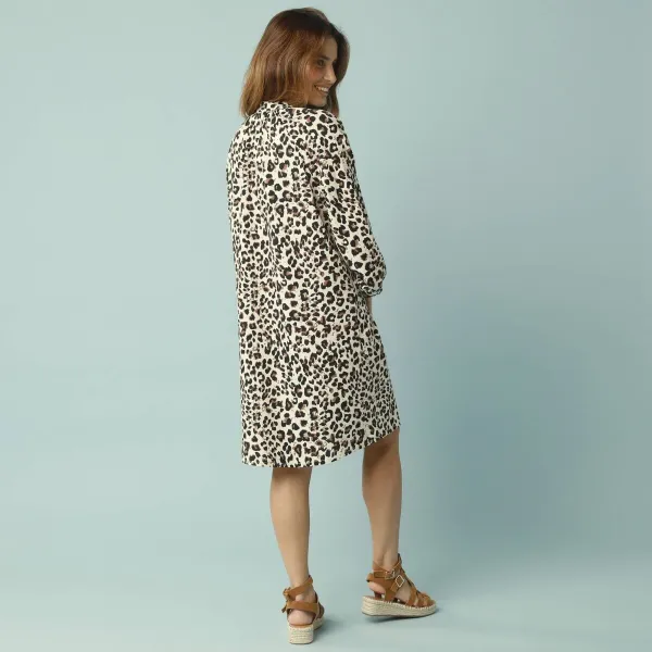 Košeľové šaty s leopardím vzorom, pre nižšiu postavu