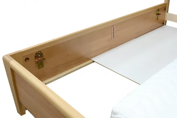 MATE LUX drevená manželská posteľ