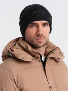 Čiapka na zimu čierna