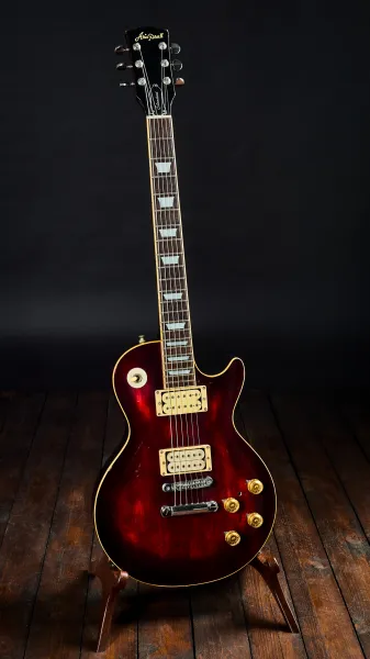 Aria Pro 2 70s LS600 Wine Red