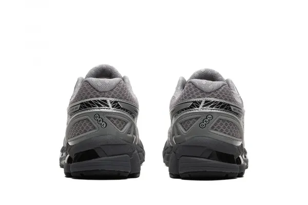 Asics Gel-Kayano 20 "Gravel Pure Silver" (1203A388-020)