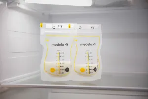 Medela Vrecká na skladovanie materského mlieka Easy Pour, 50 ks