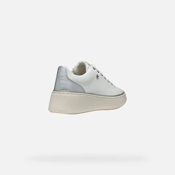 White women's sneakers Geox Sunnetty - Women's