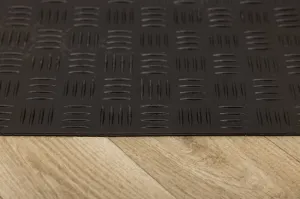 Protišmykový vonkajší nášľap na schody