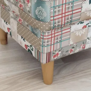 KONDELA Astrid kreslo (ušiak) s taburetkou vzor patchwork Viorica 1