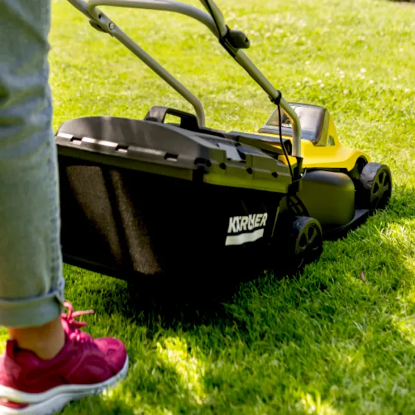 Karcher Kärcher Kosačka LMO 2-18
