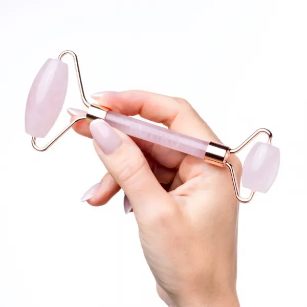 Notino Skincare Tools Rose Quartz Massage Roller masážna pomôcka na tvár a očné okolie 1 ks