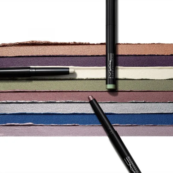 MAC Cosmetics Dazzleshadow Eyeshadow Stick krémové očné tiene v tyčinke odtieň Gold Stud 1.6 g