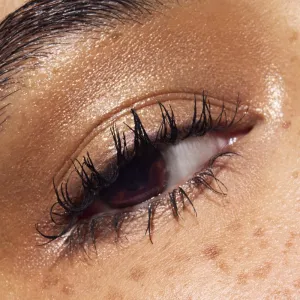 MAC Cosmetics Dazzleshadow Eyeshadow Stick krémové očné tiene v tyčinke odtieň Gold Stud 1.6 g
