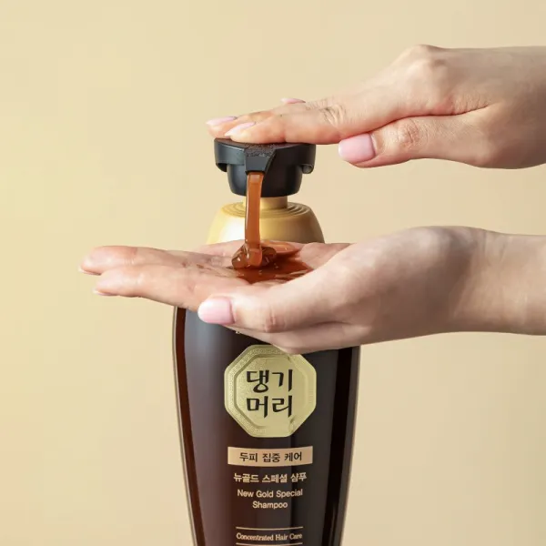DAENG GI MEO RI New Gold Special Shampoo posilňujúci šampón pre mastné vlasy 500 ml