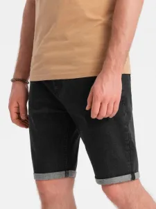 Letné pánske kraťasy čierne