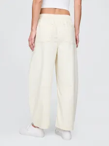 GAP Horseshoe UltraSoft Jeans - Women's