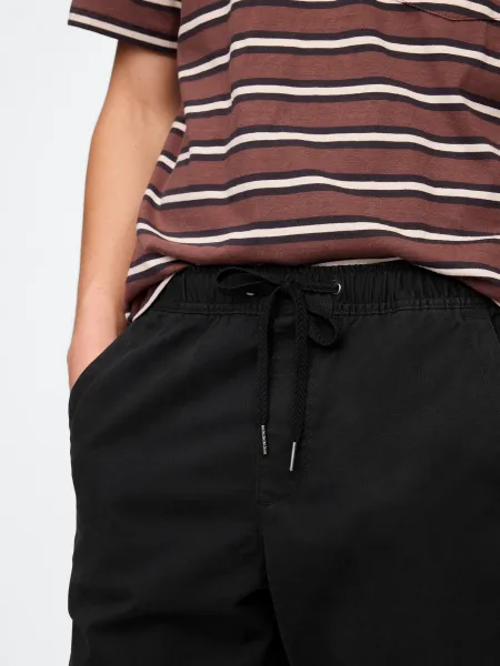 GAP  Pánske nohavice Joggers Flex 737898-09 Veľkosť: XXL