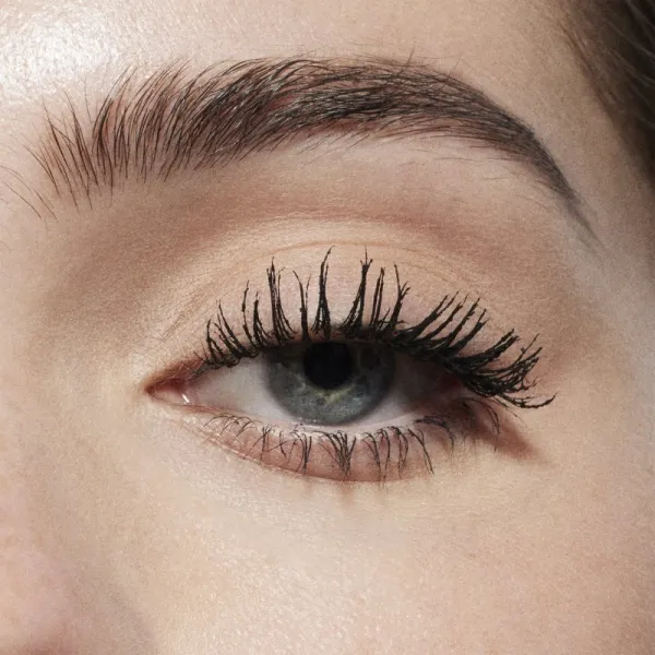 MAC Cosmetics MACStack Elevated Mascara dlhotrvajúca riasenka pre objem a natočenie mihalnic 12 ml