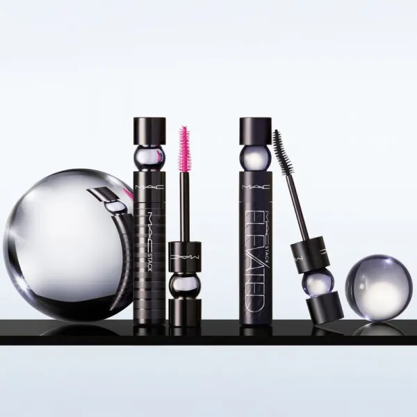 MAC Cosmetics MACStack Elevated Mascara dlhotrvajúca riasenka pre objem a natočenie mihalnic 12 ml