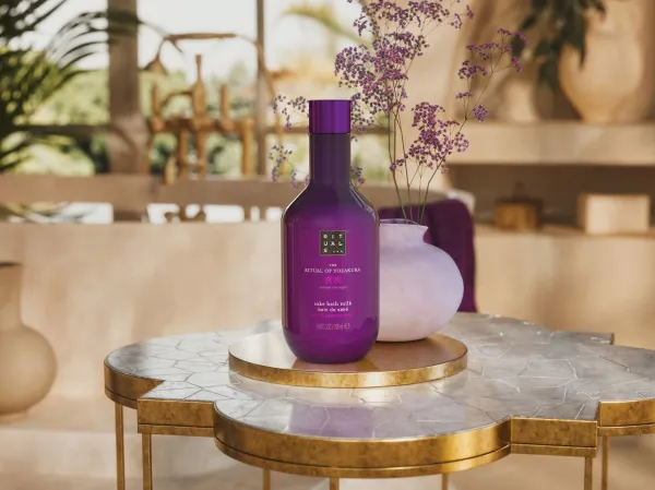 Yozakura Sake Bath Milk