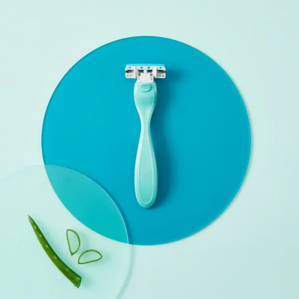 Wilkinson Sword Intuition Bikini Care náhradné žiletky s aloe vera 3 ks