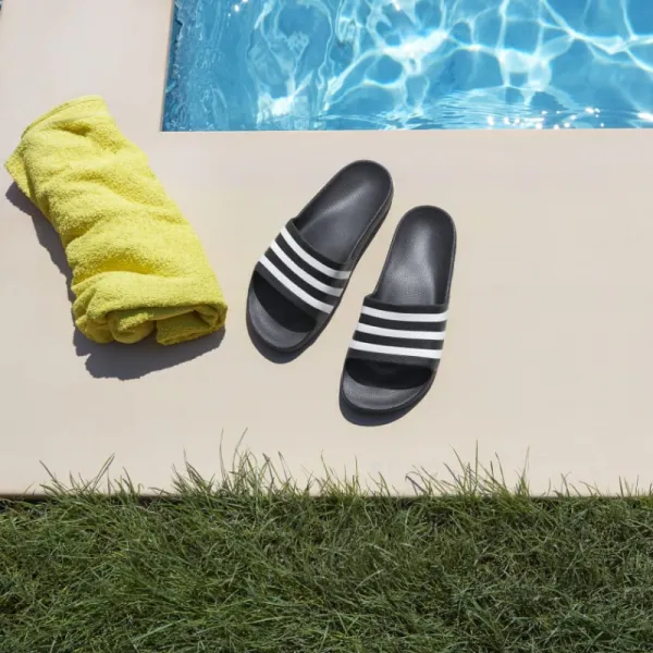 Šlapky (plážová obuv) ADIDAS Adilette Aqua U core black cloud white core black