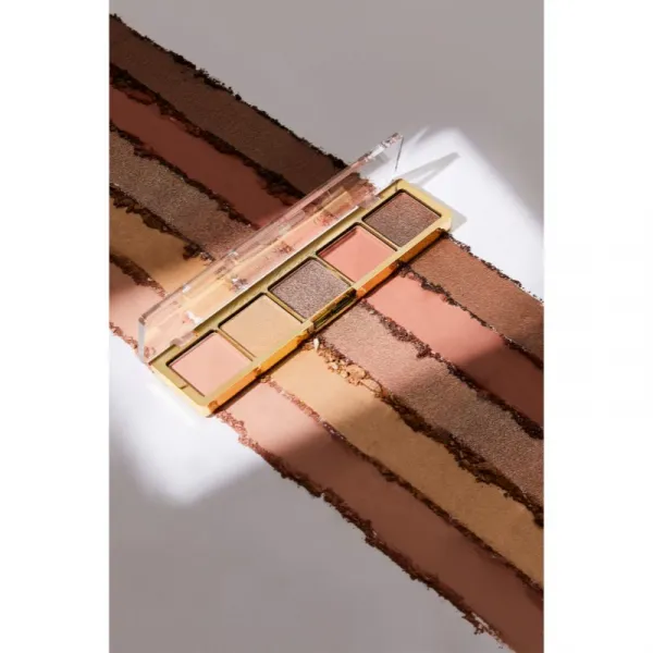 Revolution PRO Glam paletka očných tieňov odtieň Love Yourself Soft Pink 5,5 g