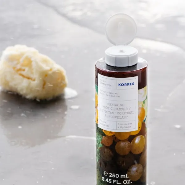 Korres Santorini Grape revitalizujúci sprchový gél 250 ml