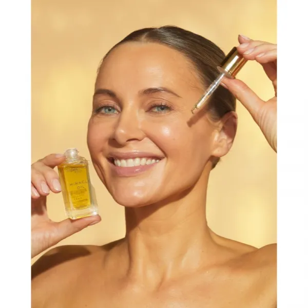Revolution PRO Miracle vyživujúci pleťový olej s revitalizačným účinkom 30 ml