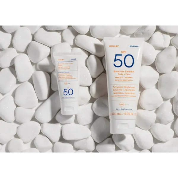 Korres Yoghurt Sunscreen ochranný krém na tvár a očné okolie SPF 50 50 ml