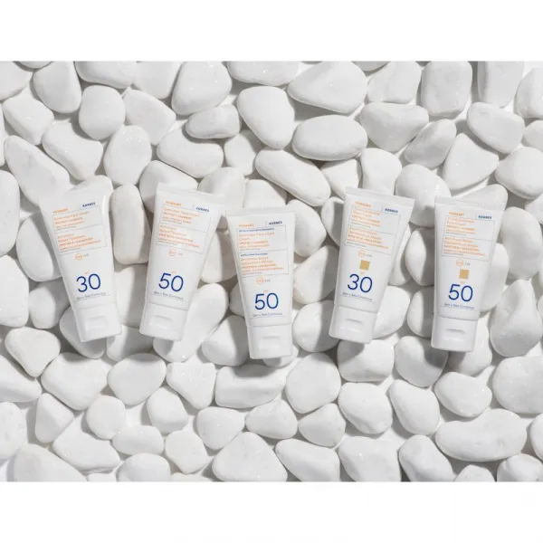 Korres Yoghurt Tinted Sunscreen tónovací ochranný krém SPF 30 50 ml