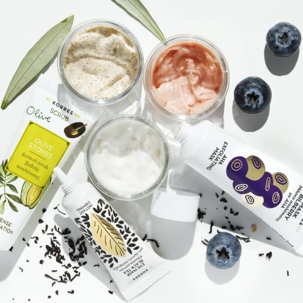Korres Olive Stones hĺbkovo čistiaci peeling 18 ml