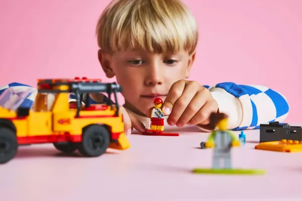 LEGO® City 60453 Záchranné auto pre plavčíka